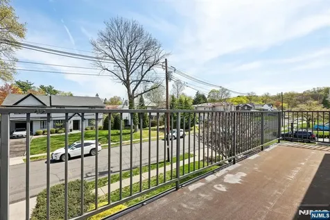 94 Westervelt Place Cresskill NJ 07626