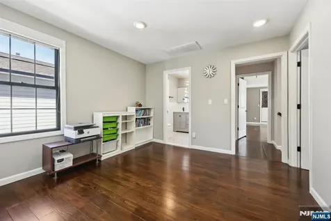 94 Westervelt Place Cresskill NJ 07626
