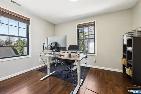 94 Westervelt Place Cresskill NJ 07626