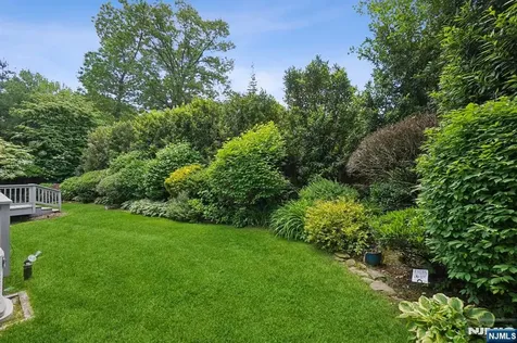 12 Egan Place Englewood Cliffs NJ 07632