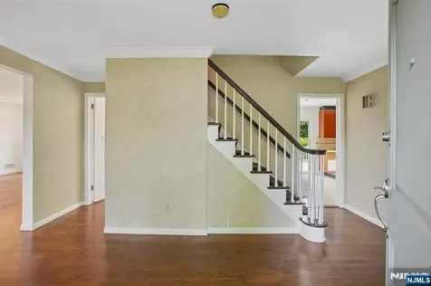12 Egan Place Englewood Cliffs NJ 07632