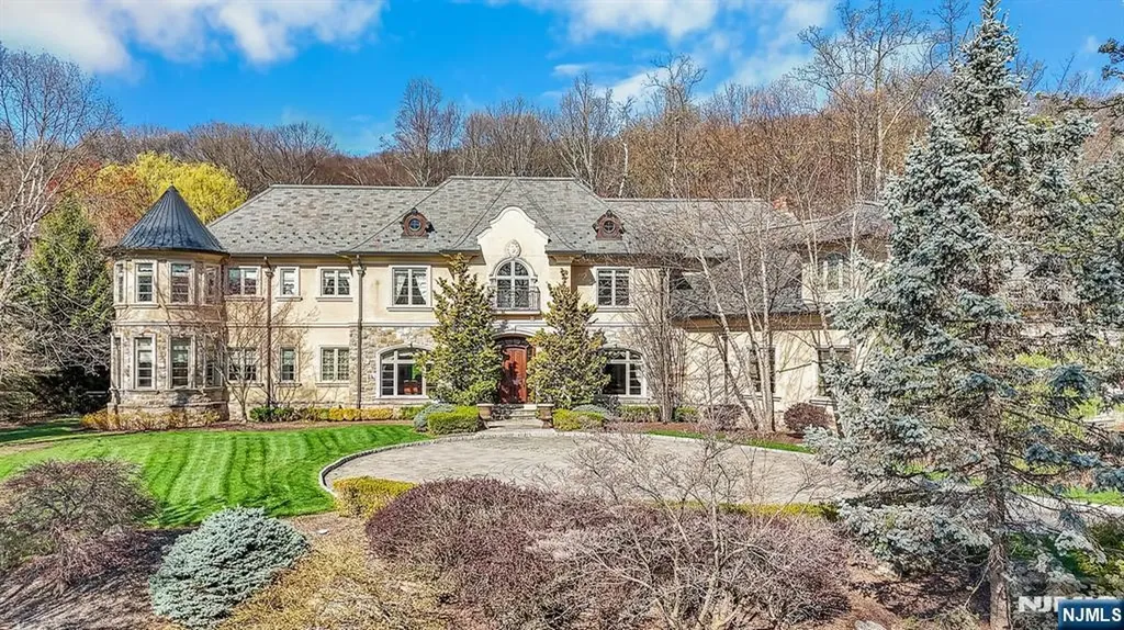 9 Pond View Montville Township NJ 07045