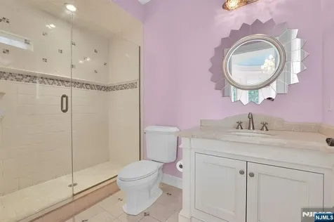 9 Pond View Montville Township NJ 07045