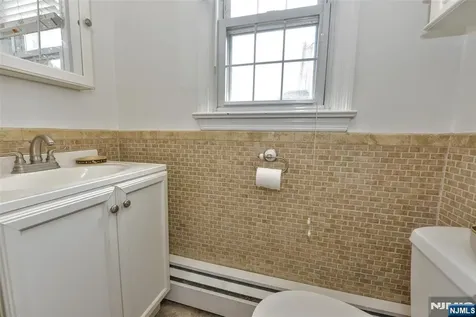 138 Madison Avenue Midland Park NJ 07432