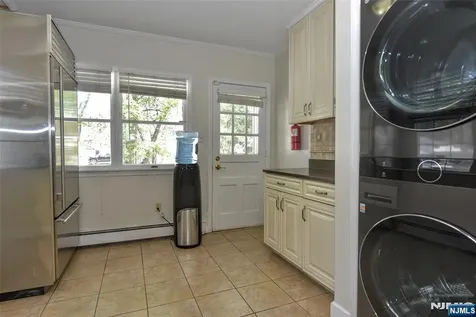 138 Madison Avenue Midland Park NJ 07432