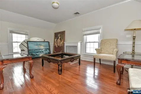 138 Madison Avenue Midland Park NJ 07432
