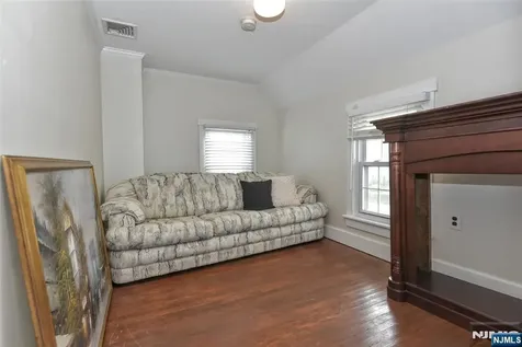 138 Madison Avenue Midland Park NJ 07432