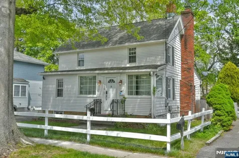 138 Madison Avenue Midland Park NJ 07432