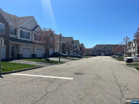19 Dogwood Lane Wanaque NJ 07420