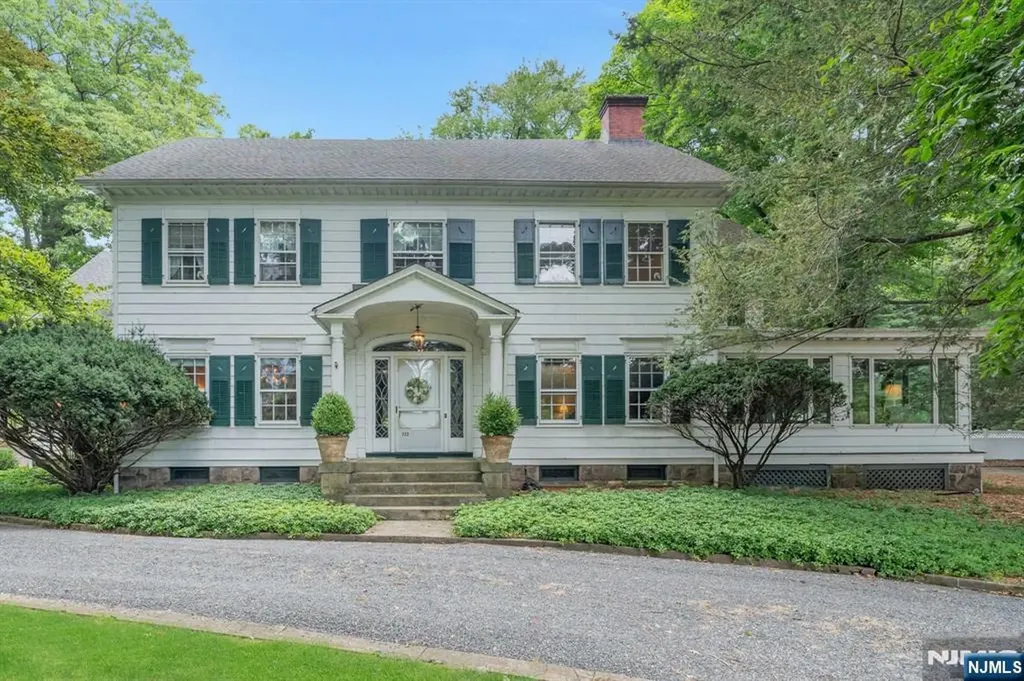 232 County Road Demarest NJ 07627