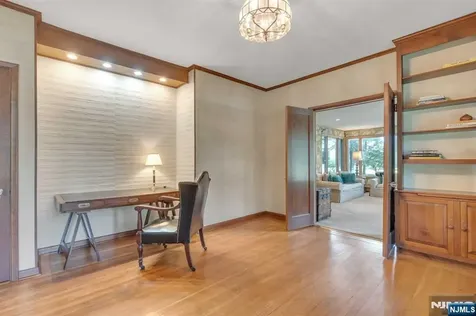 232 County Road Demarest NJ 07627