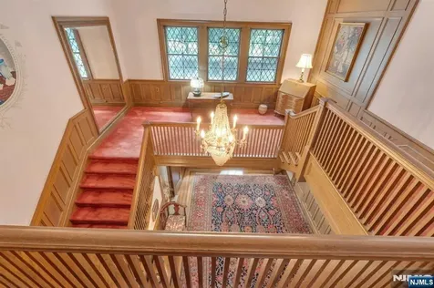 232 County Road Demarest NJ 07627