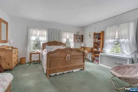 232 County Road Demarest NJ 07627