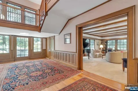 232 County Road Demarest NJ 07627