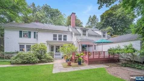 232 County Road Demarest NJ 07627