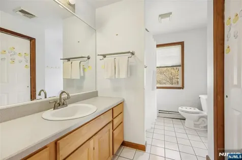 40 Lenape Road Ringwood NJ 07456