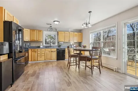 40 Lenape Road Ringwood NJ 07456