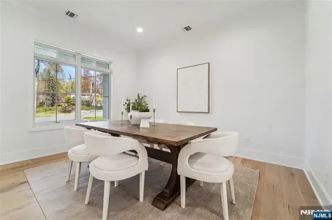 5 Albert Road Allendale NJ 07401