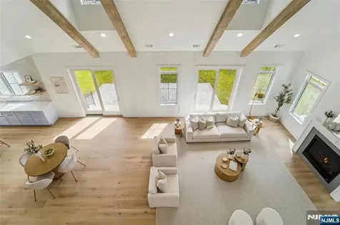 5 Albert Road Allendale NJ 07401