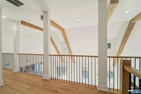 5 Albert Road Allendale NJ 07401