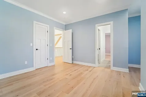 5 Albert Road Allendale NJ 07401