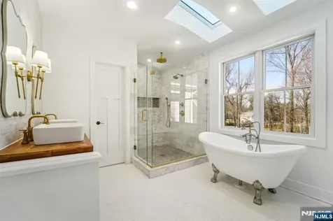 5 Albert Road Allendale NJ 07401