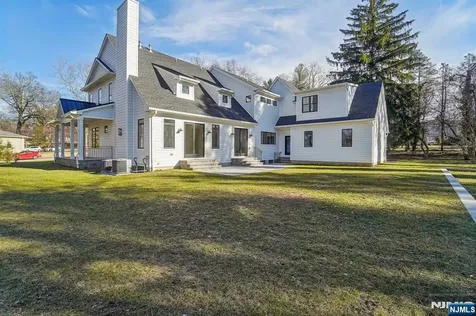 5 Albert Road Allendale NJ 07401