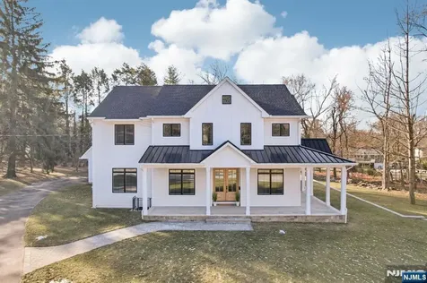 5 Albert Road Allendale NJ 07401