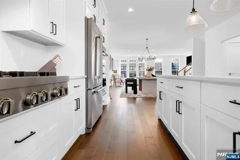 63 Cranberry Lane Montvale NJ 07645