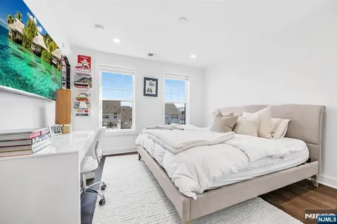 63 Cranberry Lane Montvale NJ 07645