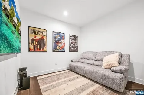 63 Cranberry Lane Montvale NJ 07645