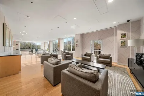 600 12th Street Palisades Park NJ 07650