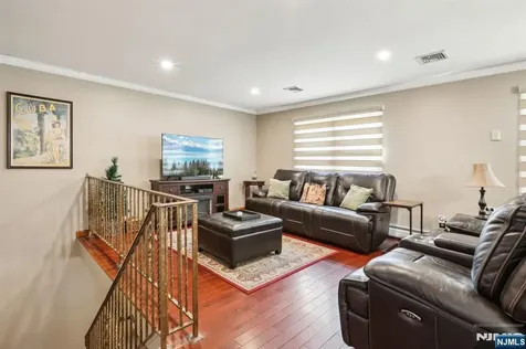 98 Druid Avenue Dumont NJ 07628