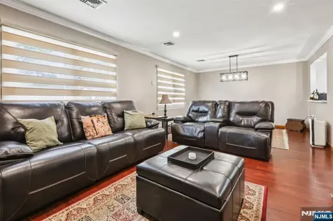 98 Druid Avenue Dumont NJ 07628