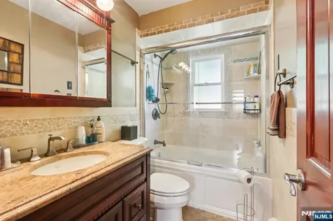 98 Druid Avenue Dumont NJ 07628