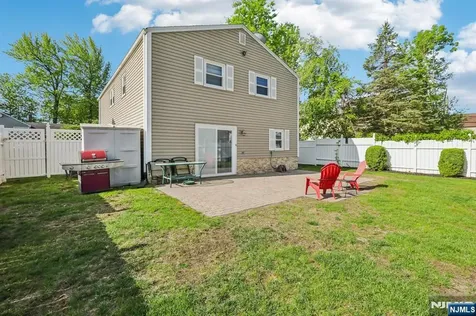 98 Druid Avenue Dumont NJ 07628