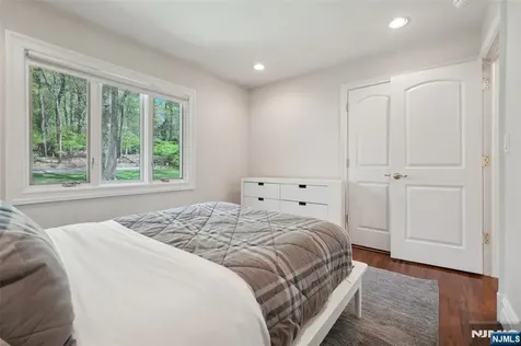 23 Plymouth Drive Upper Saddle River NJ 07458