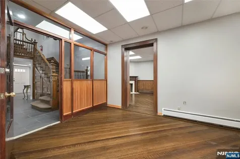 295 Montgomery Street Bloomfield NJ 07003