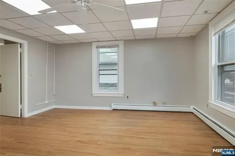 295 Montgomery Street Bloomfield NJ 07003