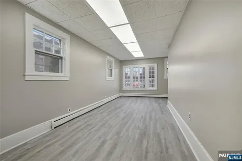 295 Montgomery Street Bloomfield NJ 07003