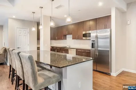 1129 Riverview Avenue Englewood NJ 07631