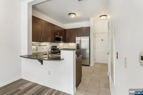1129 Riverview Avenue Englewood NJ 07631