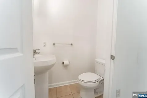 1129 Riverview Avenue Englewood NJ 07631