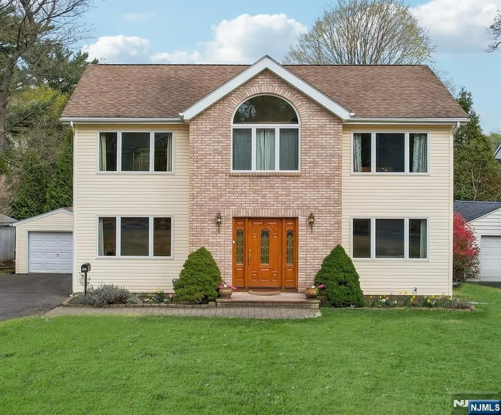 123 Somerville Road Ridgewood NJ 07450