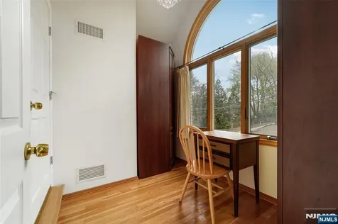 123 Somerville Road Ridgewood NJ 07450