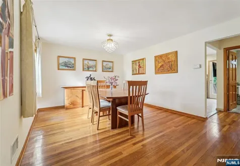 123 Somerville Road Ridgewood NJ 07450