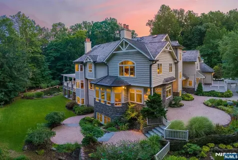 2 Lookout Drive Saddle River NJ 07458