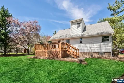 731 Midwood Road Ridgewood NJ 07450