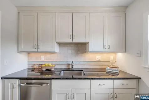731 Midwood Road Ridgewood NJ 07450