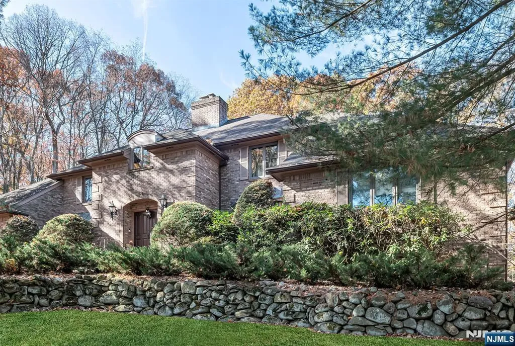 298 Freemans Lane Franklin Lakes NJ 07417